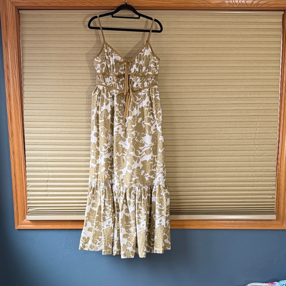 Gorgeous Floral Maxi Dress in Olive and White